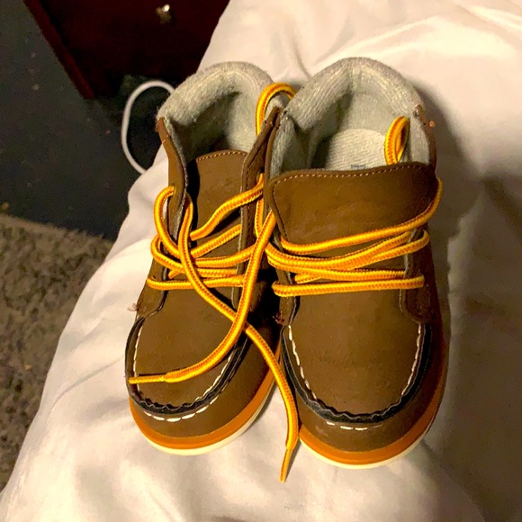 The Children's Place Other - 💥5/$15💥Toddler boys Shoes